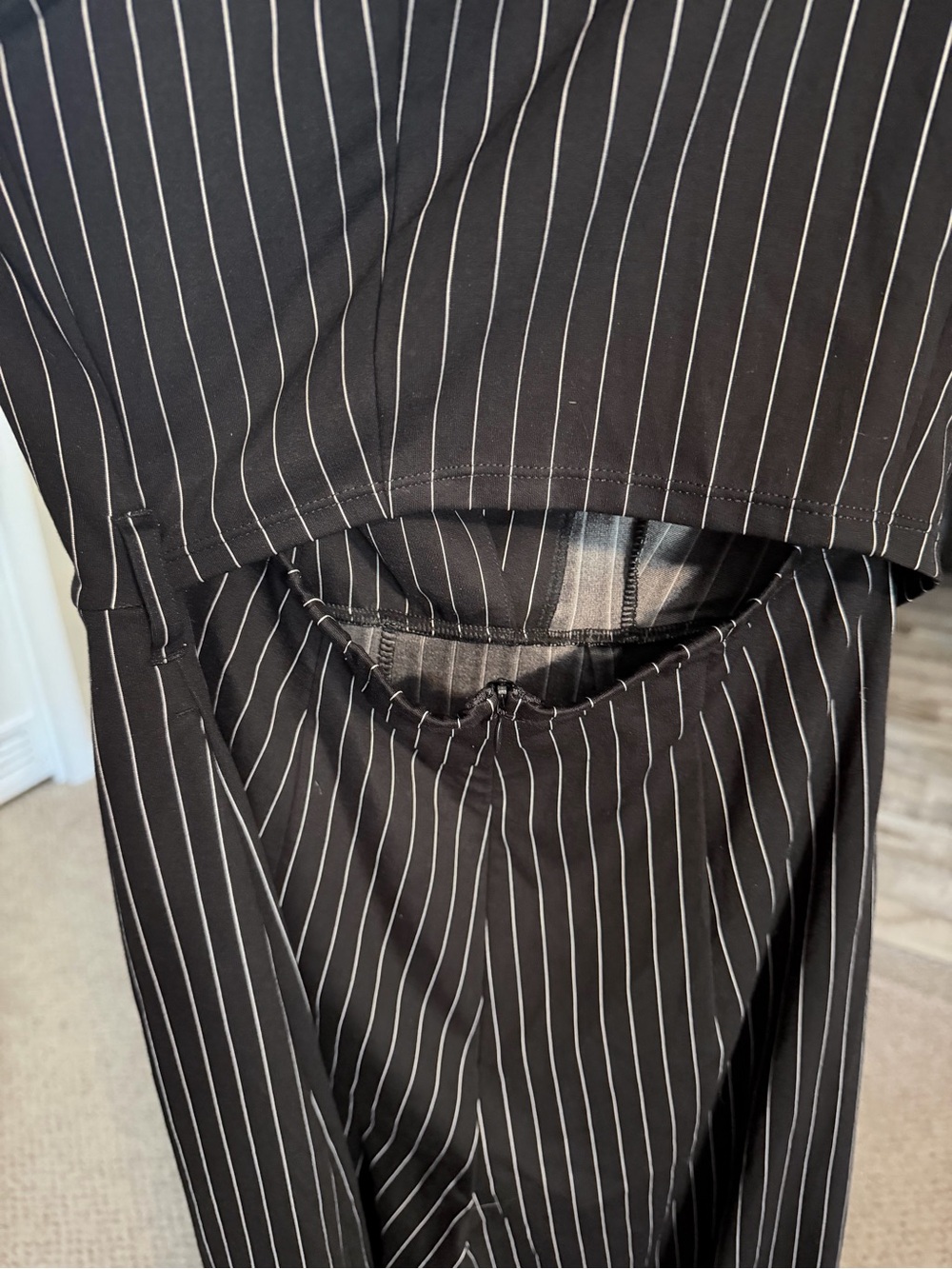 HALARA Black Pinstripe Sleeveless Wide-Leg Jumpsuit - Picture 5 of 6